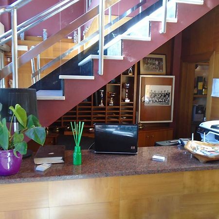 Hostal Fonda Galicia Cardedeu Extérieur photo
