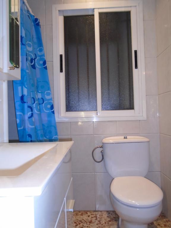 Hostal Fonda Galicia Cardedeu Extérieur photo